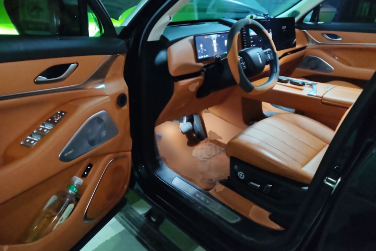 魏牌 蓝山 2025款 四驱 Max中控内饰20