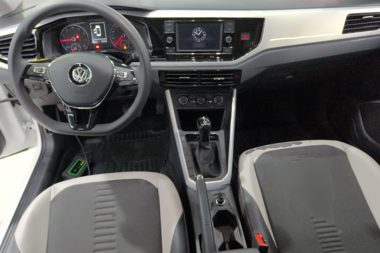 大众 Polo 2019款 Plus 1.5L 自动炫彩科技版中控内饰7002