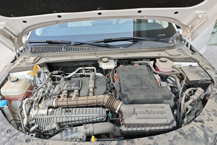 比亚迪 秦L 2024款 DM-i 80KM领先型局部细节24