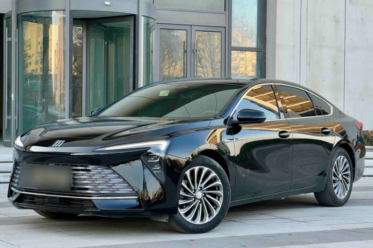 别克 君越 2023款 28T 越尊版车身外观6008