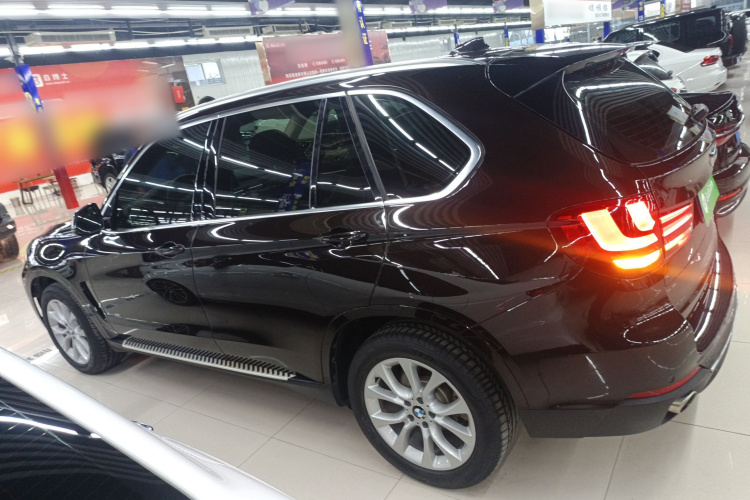 宝马X5(进口) 2018款 xDrive28i车身外观4