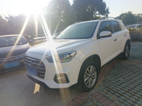 北京现代ix35 2018款 2.0L 自动两驱智勇·畅享版