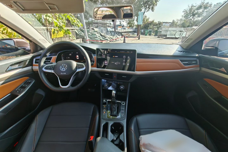 大众 宝来 2023款 200TSI DSG悦行PRO版中控内饰7005