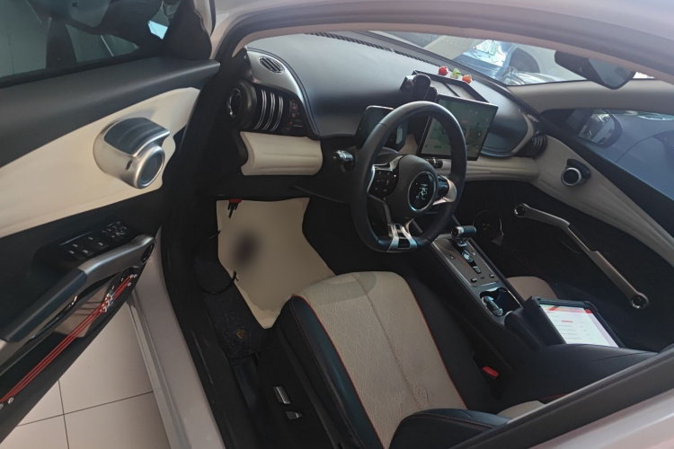 比亚迪 元PLUS 2022款 430KM 尊贵型中控内饰20