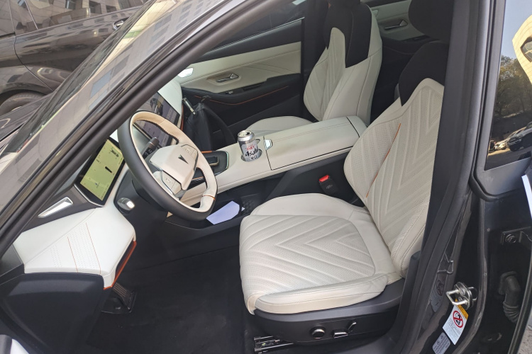 深蓝汽车 深蓝SL03 2024款 530商务版中控内饰19