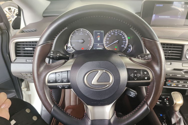 雷克萨斯RX 2016款 300 四驱典雅版 国V中控内饰13