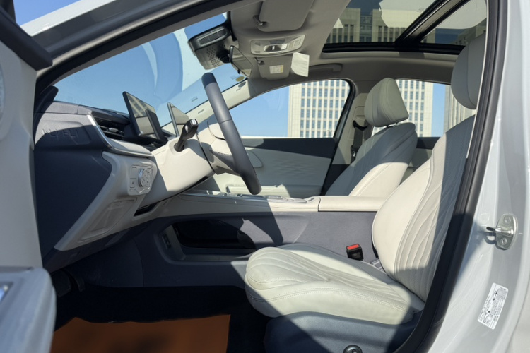 奇瑞 风云A8L 2025款 1.5TGDI 145km 豪华型车身外观6004