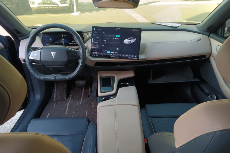 深蓝汽车 深蓝SL03 2023款 200Max增程版中控内饰7002