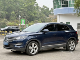 林肯MKC 2017款 2.0T 两驱尊享版