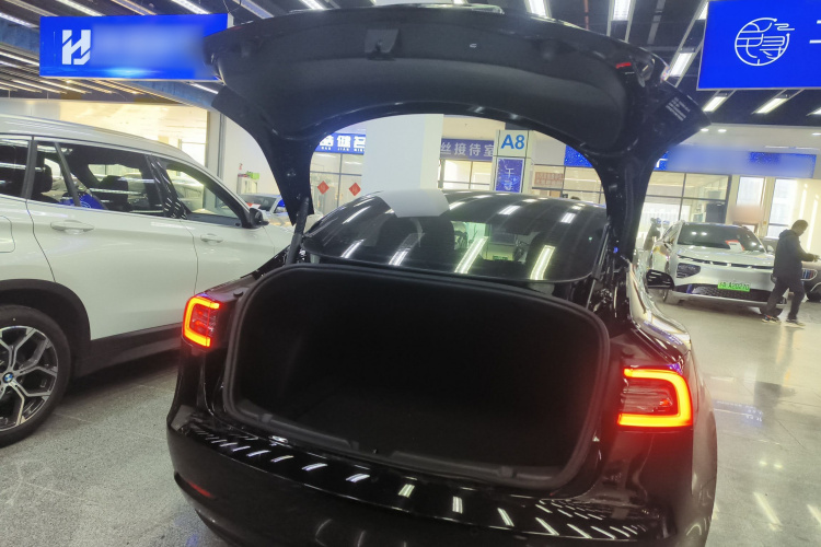 特斯拉 Model 3 2021款 标准续航后驱升级版机舱底盘23