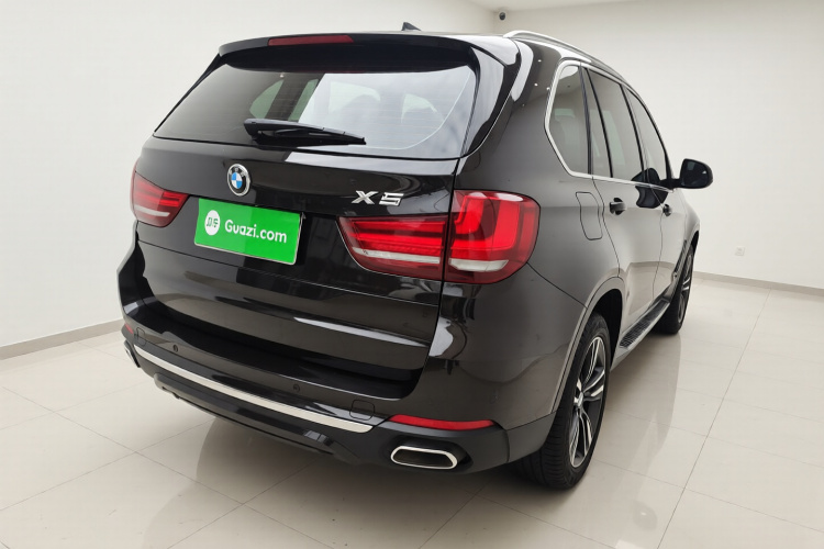 宝马X5(进口) 2017款 xDrive35i 典雅型车身外观7