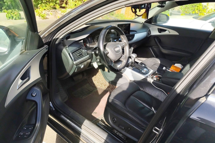 奥迪A6L 2014款 TFSI 标准型中控内饰7003