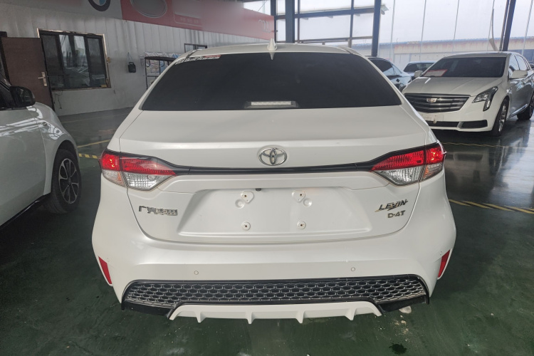 丰田 雷凌 2021款 185T CVT运动版车身外观6