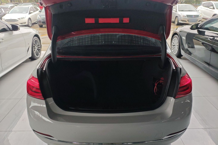 宝马3系 2018款 320Li 时尚型局部细节23