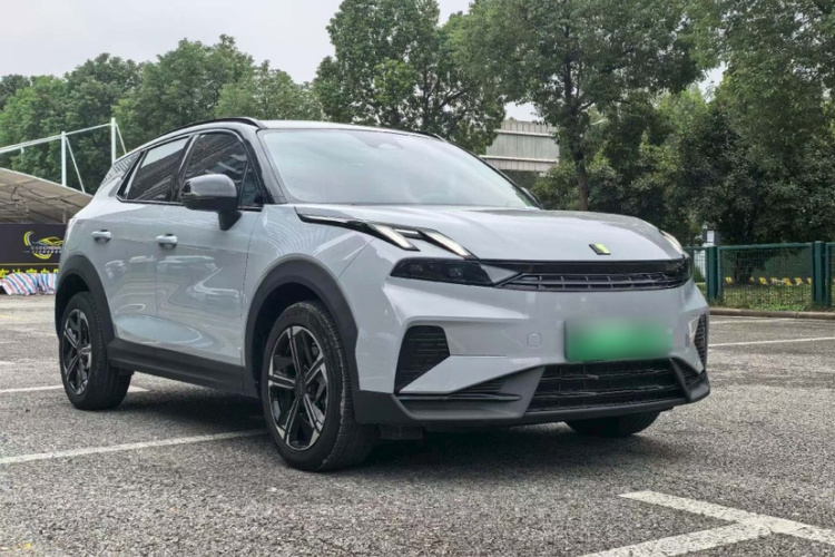 领克06 EM-P 2023款 EM-P 126长续航Halo车身外观6004