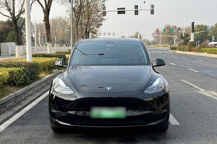 特斯拉 Model Y 2023款 长续航全轮驱动版车身外观6004