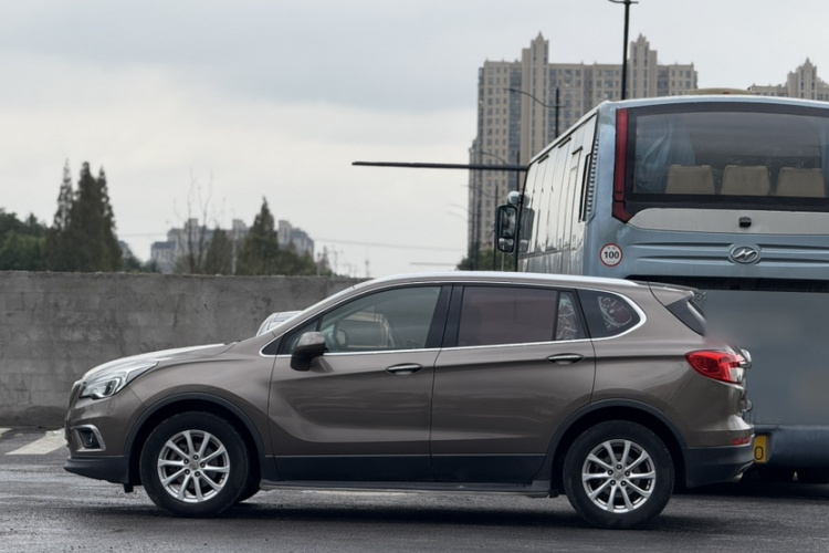 别克 昂科威 2017款 20T 两驱精英型车身外观6005