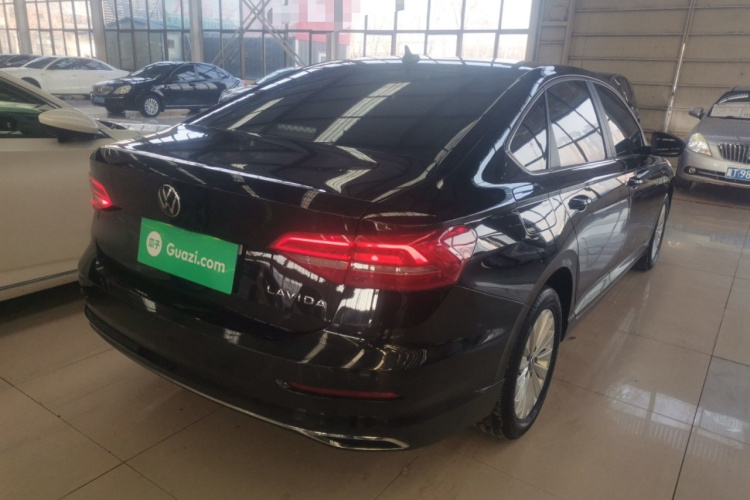 大众 朗逸 2021款 1.5L 手动舒适版车身外观7