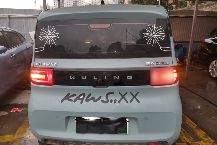 五菱汽车 宏光MINIEV 2020款 自在款 三元锂车身外观6