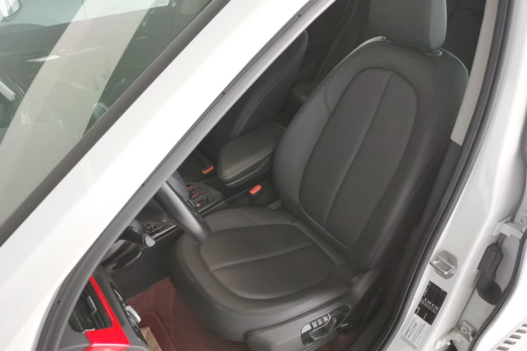 宝马X1 2018款 sDrive20Li 领先型局部细节19