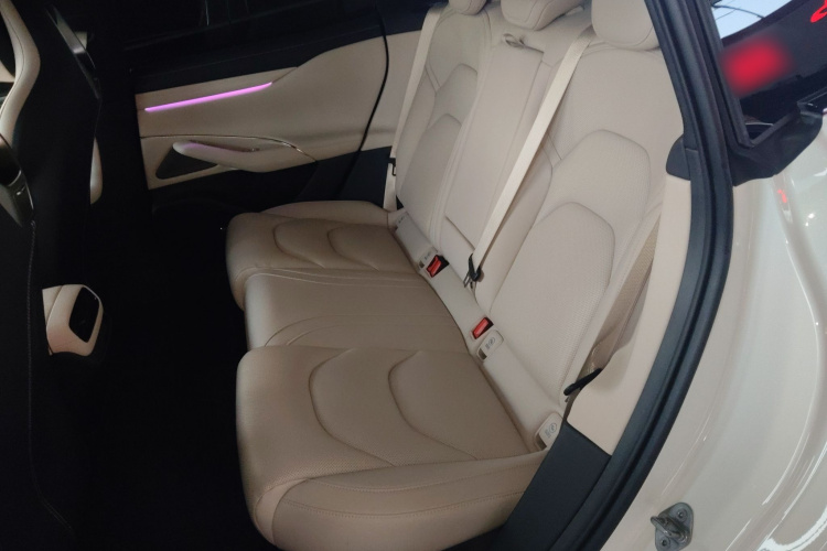 小米汽车 小米SU7 2024款 四驱超长续航高阶智驾Max版中控内饰21