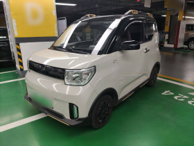 五菱汽车 宏光MINIEV 2022款 GAMEBOY 200km 玩乐款 磷酸铁锂