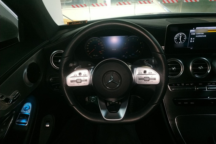 奔驰C级(进口) 2020款 C 260 轿跑车中控内饰13