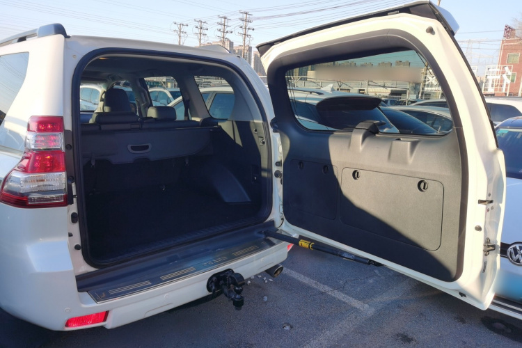 丰田 普拉多 2016款 2.7L 自动标准版机舱底盘23