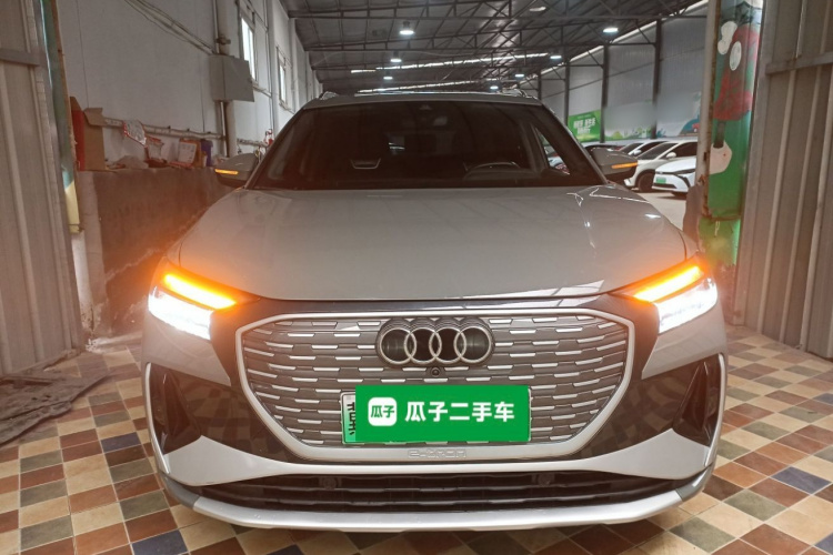 奥迪Q4 e-tron 2024款 40 e-tron 创境版车身外观2