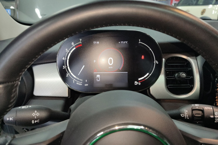 MINI 2022款 1.5T COOPER 经典派局部细节14