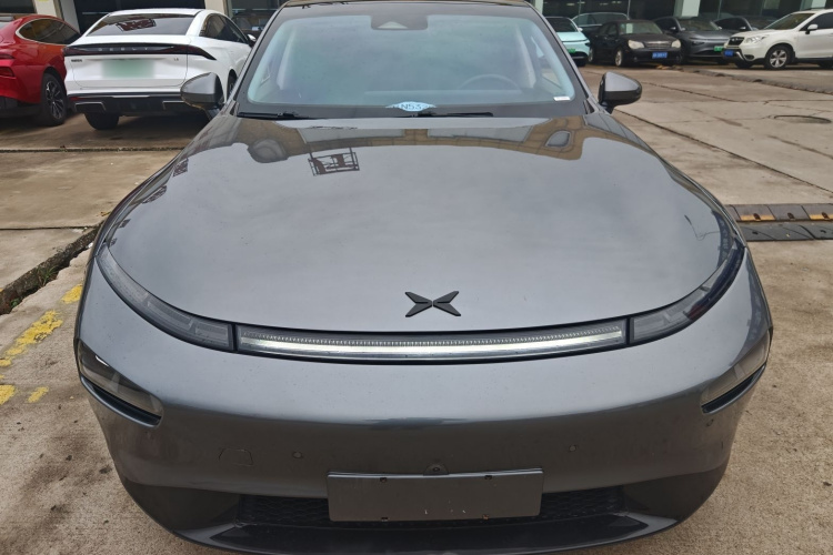 小鹏P7 2022款 480N+车身外观6001