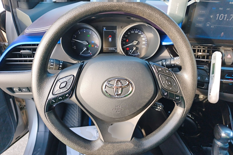 丰田C-HR 2020款 2.0L 领先版中控内饰13