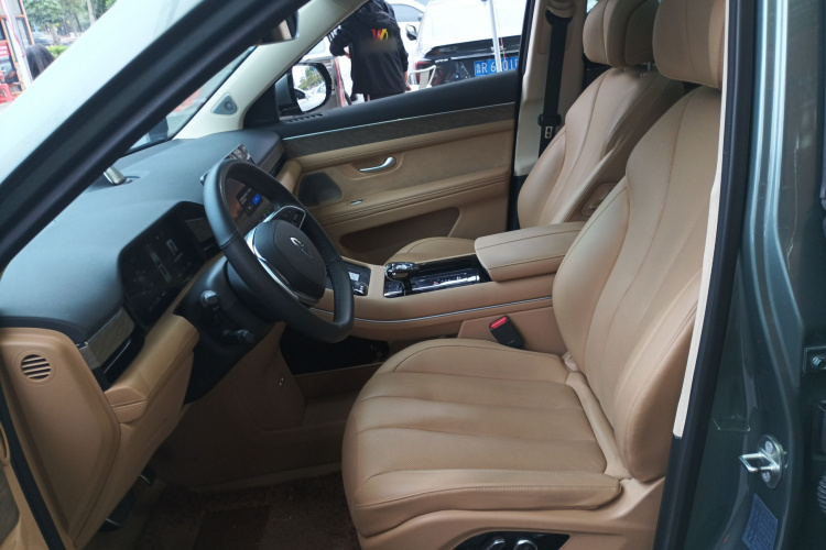 鸿蒙智行 问界M7 2022款 1.5T 四驱旗舰版中控内饰19