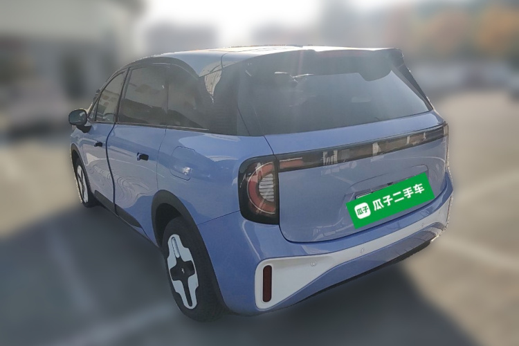 ARCFOX极狐 极狐考拉 2023款 家庭版Pro车身外观6003