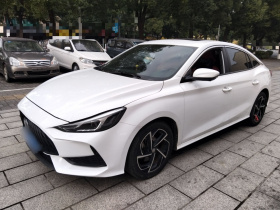 名爵 MG5 2021款 改款 300TGI DCT青奢豪享版