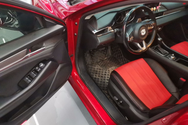 马自达 阿特兹 2020款 2.0L 蓝天时尚版中控内饰20