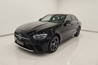 奔驰E级(进口) 2021款 改款 E 260 时尚型运动版