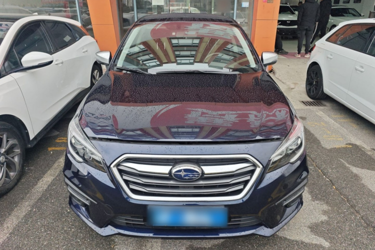 斯巴鲁 力狮 2020款 改款 2.5i 全驱风尚版车身外观2