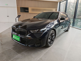 宝马5系 2026款 530Li 尊享型 M运动套装