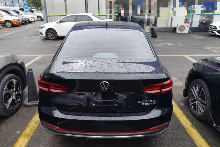 大众 朗逸 2023款 300TSI DSG满逸版车身外观6