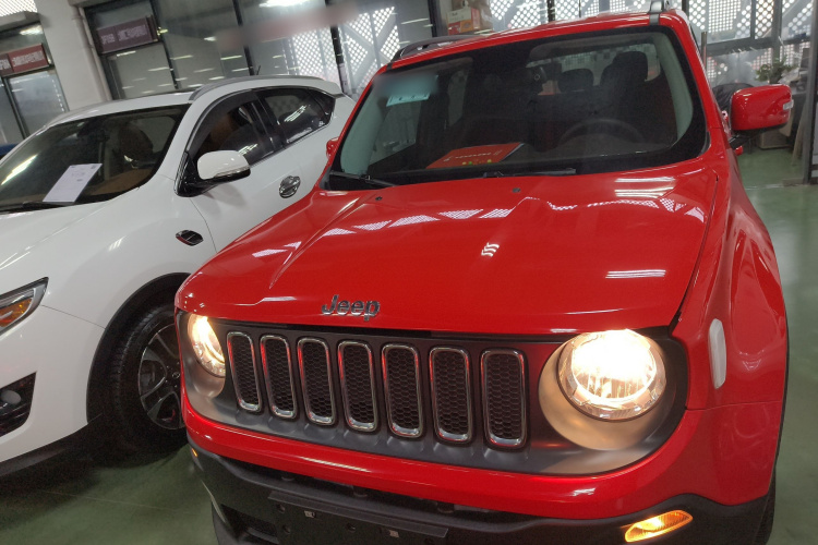 Jeep 自由侠 2016款 1.4T 自动高能版车身外观6001