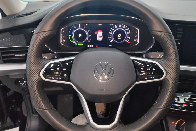 大众 帕萨特新能源 2022款 430PHEV 混动精英版中控内饰13