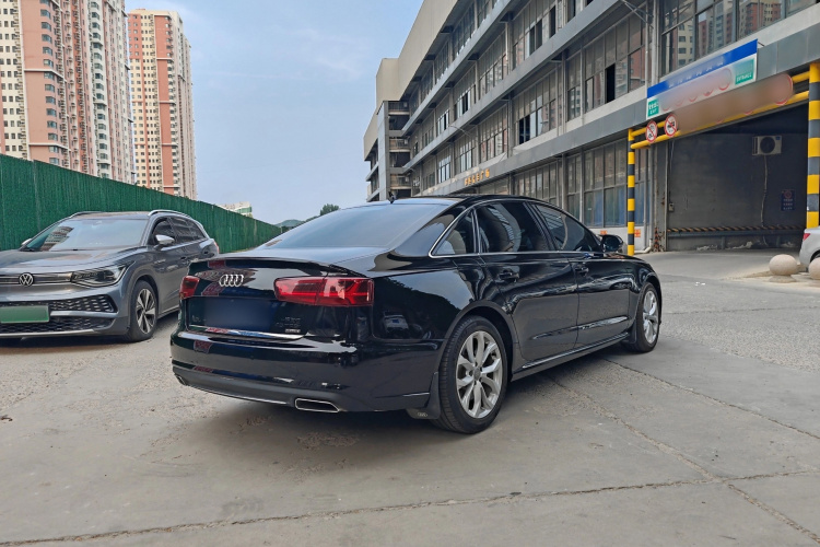 奥迪A6L 2016款 45 TFSI quattro 运动型车身外观6006