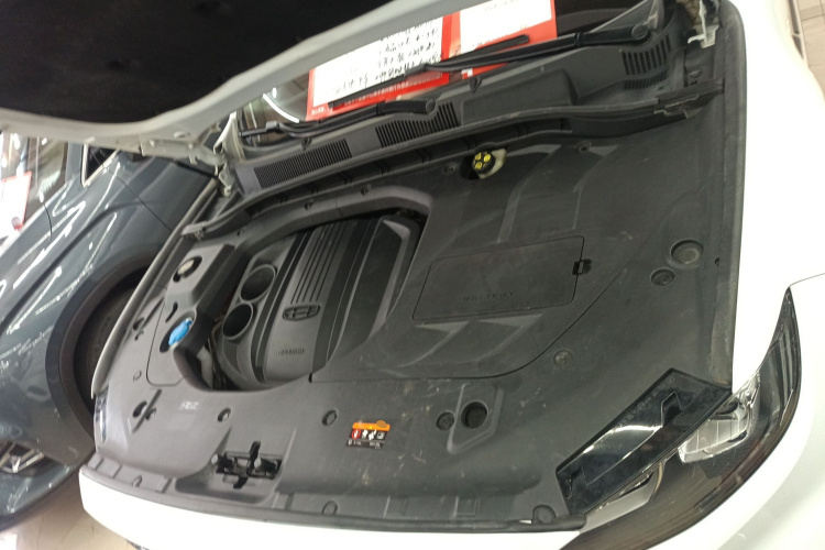 吉利汽车 博越 2020款 1.8TD DCT智联PRO机舱底盘24