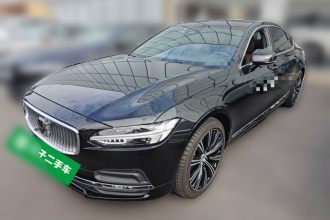 沃尔沃S90 2025款 B5 智远豪华版