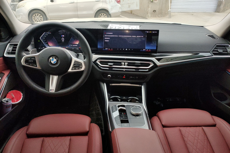 宝马3系 2024款 325Li M运动曜夜套装中控内饰7002