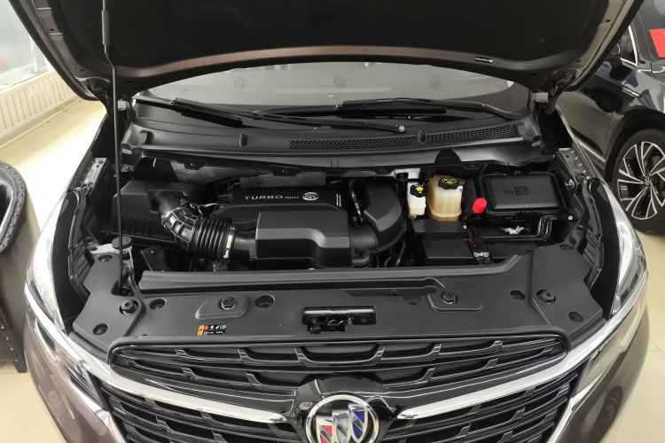 别克GL8 2022款 陆上公务舱 652T 舒适型机舱底盘24