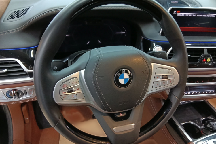 宝马7系 2019款 改款 740Li xDrive 行政型 豪华套装局部细节13