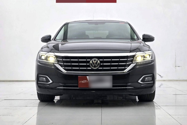 大众 帕萨特 2019款 330TSI 豪华版 国VI车身外观6002