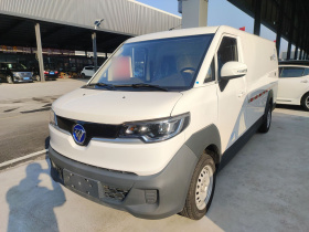 福田 智蓝精灵E7 2024款 改款 纯电动厢式运输车 平顶2座 亿纬锂能41.86kWh